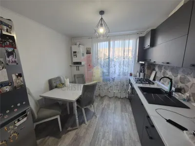 Video! MOBILAT SI UTILAT DE ACTUALITATE 3 camere zona Hipodrom, etaj 3 - foto 5