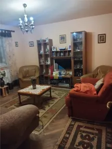 Ap. 2 camere, conf 1 decomandat, Calea Galati, et 1 - Braila