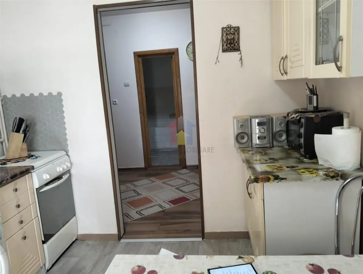 Ap. 2 camere, conf 1 decomandat, Calea Galati, et 1 - foto 13