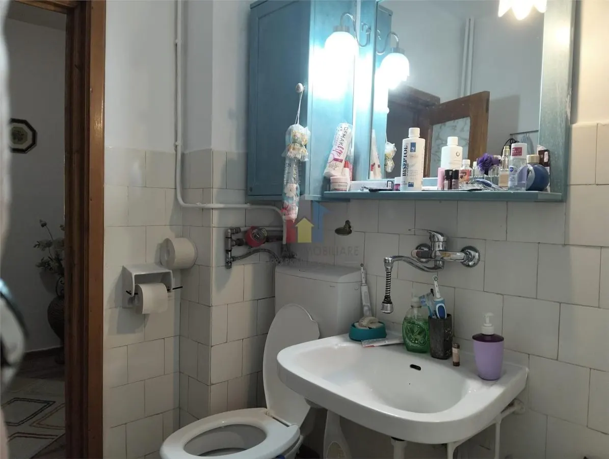 Ap. 2 camere, conf 1 decomandat, Calea Galati, et 1 - foto 16