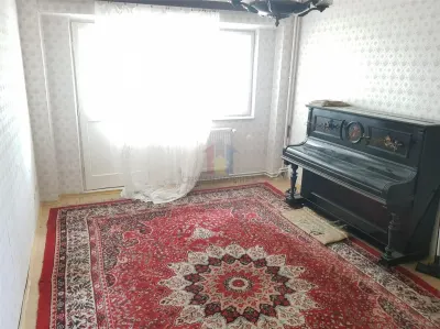 Apartament 3 camere, 70mp, zona Garii, etaj 1 - Braila