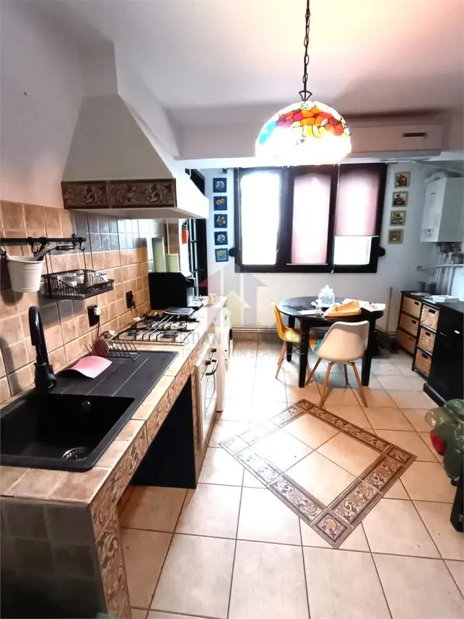 ETAJ 2! Apartament 3 camere DECOMANDAT, zona Calea Galati - foto 6