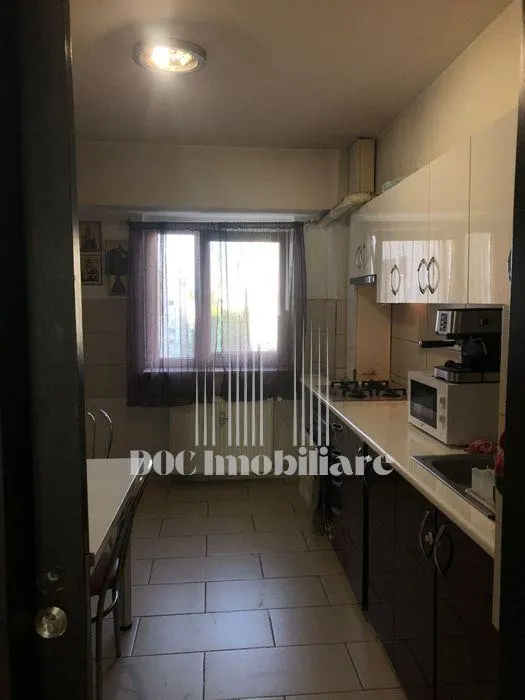 Inchiriere apartament 3 camere zona Sebastin Rahova - foto 3