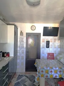 Ap 3 camere Radu Negru conf.1 decomandat, Renovat - foto 4