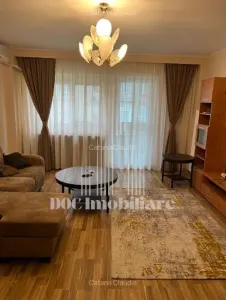 Inchiriere 3 camere|Unirii|2 minute metrou|Centrala proprie - Bucuresti