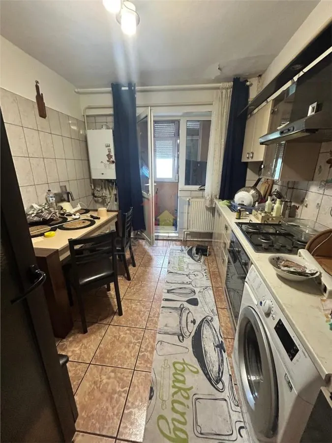 3 camere, decomandat, Mobilat, 2 balcoane, Vidin - foto 5