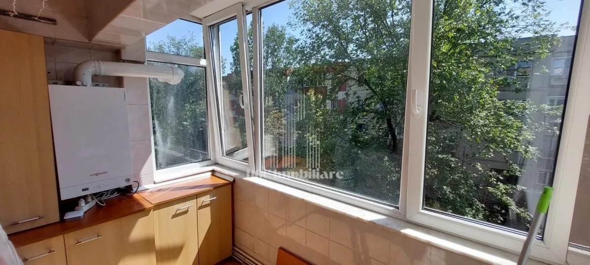 Inchiriere 3 camereIDrumul SariiICentralaI75mpI2 bai - foto 14