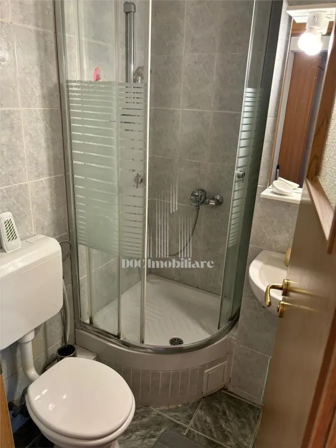 Inchiriere 3 camereIDrumul SariiICentralaI75mpI2 bai - foto 5