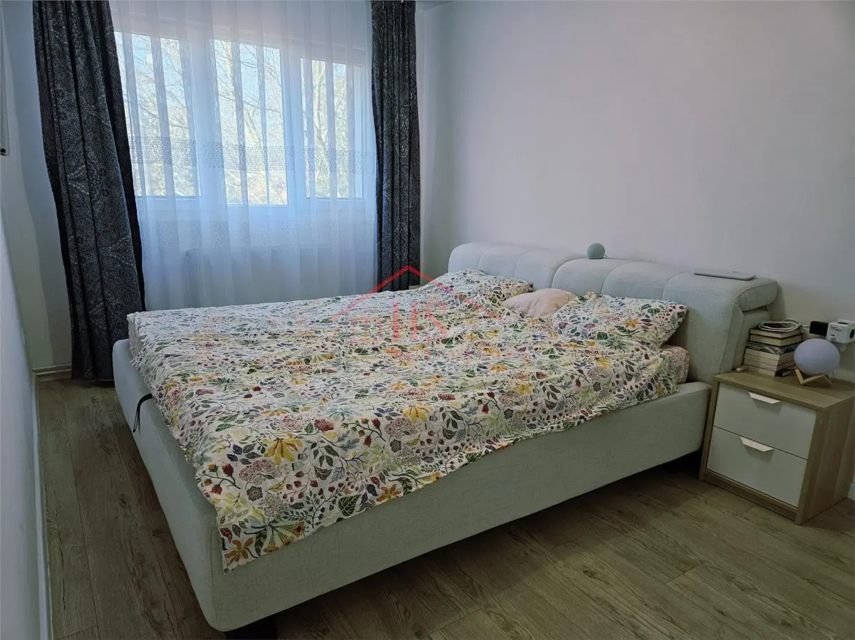 Apartament 4 camere, decomandat, zona foarte buna. Grigore Alexandrescu, Manastur, Cluj-Napoca - foto 6