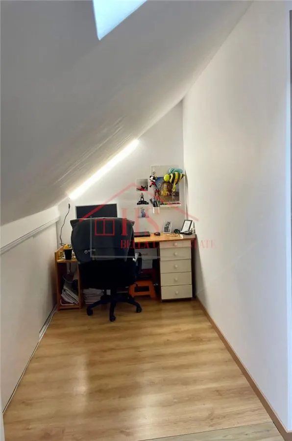 Apartament de vanzare + mansarda, 3 camere, in vila, curte privata. Campului, Cluj Napoca - foto 8