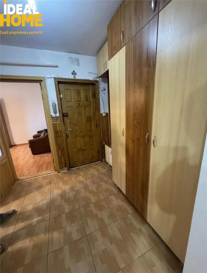 Apartament 2 Camere Decomandat Nicolina - foto 5