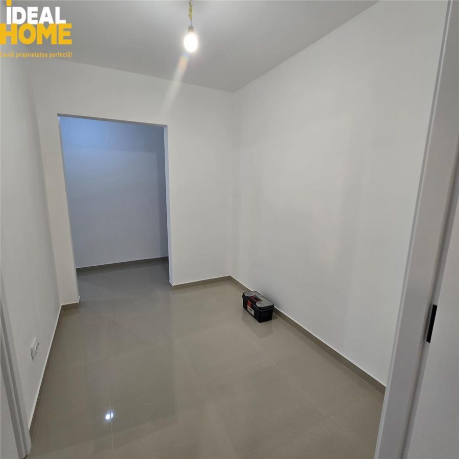 Apartament 2 camere Dec. 4din10 Renovat. Zimbru-Centru - foto 3