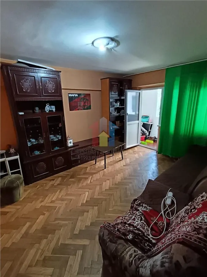Apartament 4 camere zona Plantelor etaj 1+ doua balcoane, 88 mp - foto 2