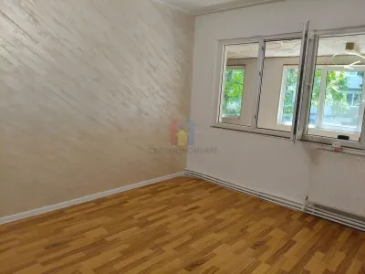 3 camere, etaj 1, Renovat Integral, Viziru 1 - foto 3