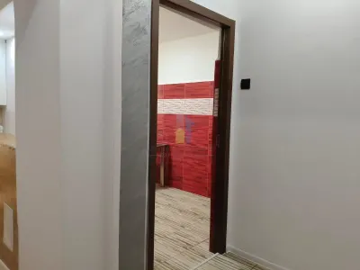 3 camere, etaj 1, Renovat Integral, Viziru 1 - foto 6