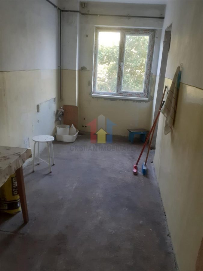 2 camere, etaj 1, confort 1 decomandat 50mp Viziru 3 - foto 4