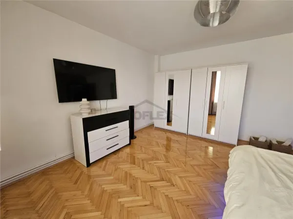 Apartament 3 camere Târgu Mureș - poza 2