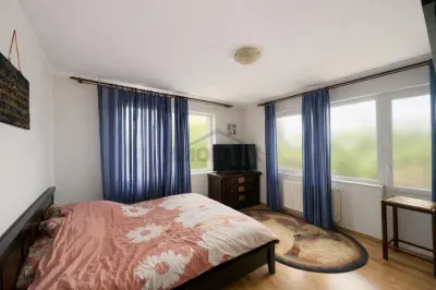 Apartament 4 camere, etaj 1, cu parcare, zona Lidl, Buna ziua - foto 4