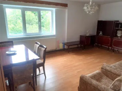 Ultracentral 3 camere, Calarasilor, Etaj 3, Conf 1 - 95 mp - Braila
