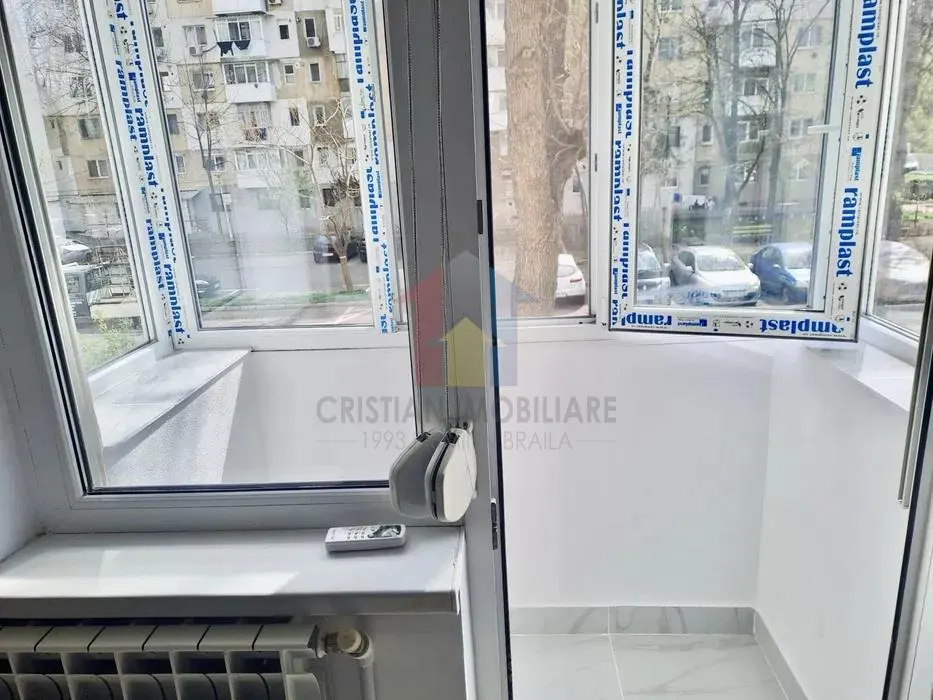 Apartament 2 camere  Viziru 3, renovat complet etaj 1 - foto 2