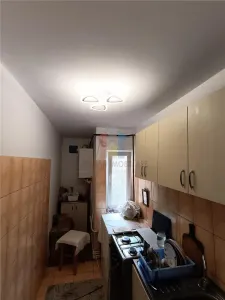 2 camere cu imbunatiri, etaj 1, Viziru 1 - foto 4