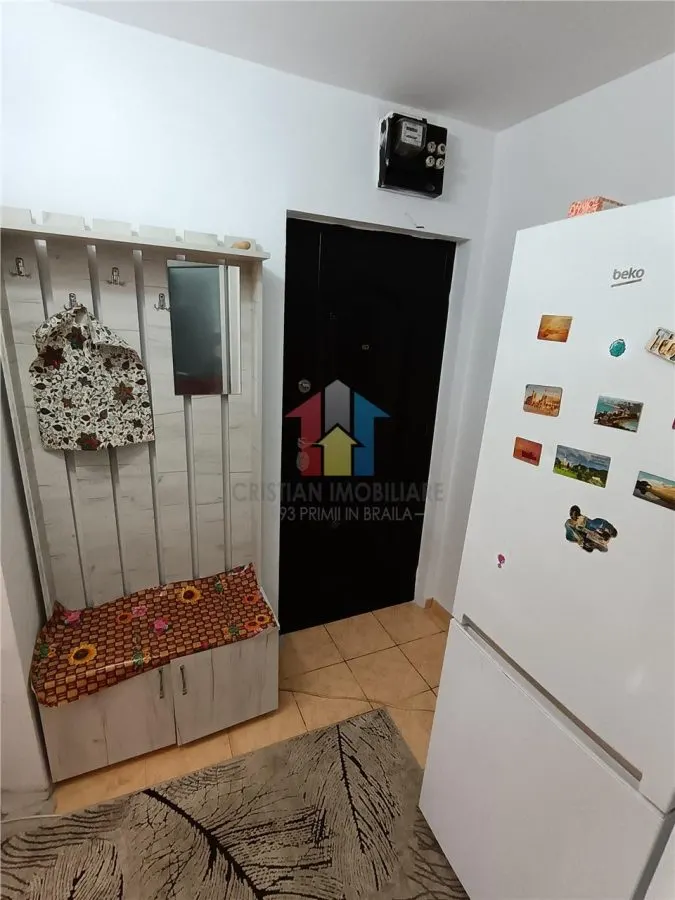 2 camere cu imbunatiri, etaj 1, Viziru 1 - foto 5