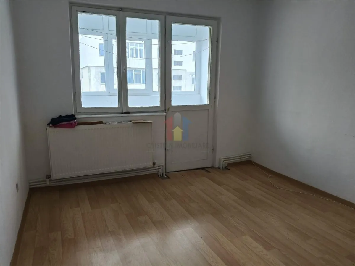 Disponibil Imediat! ETAJ 3, ap 2 camere, conf II sporit, Hipodrom - foto 1