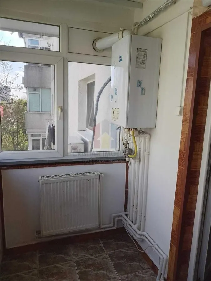 LIBER 2 camere, etaj 3, Disponibil Imediat, Buzaului - foto 7