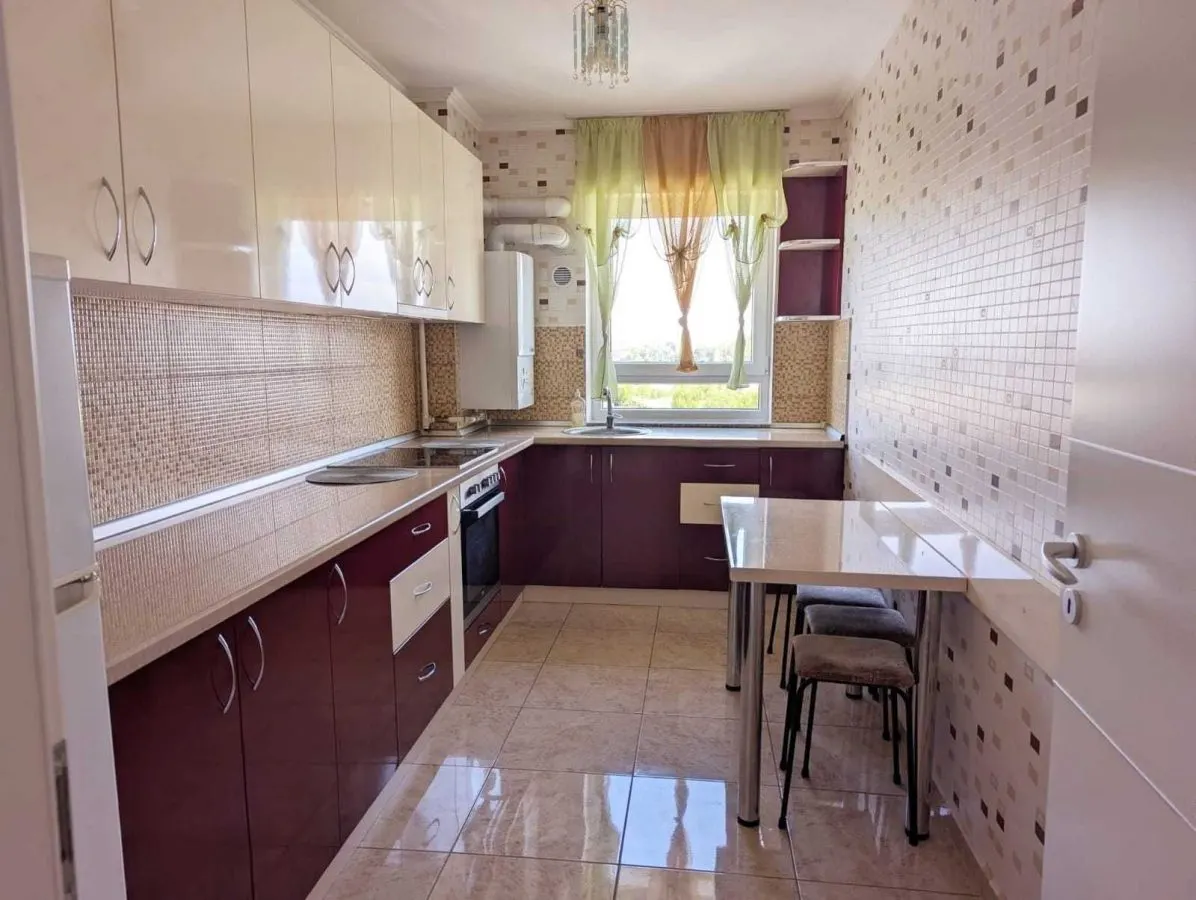 Apartament 2 camere Avantgarden ,mobilat,parcare,beci,135500 Euro - foto 1