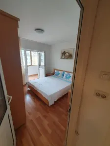 Apartament 2 camere zona Judetean ,mobilat,119500 Euro - Brasov