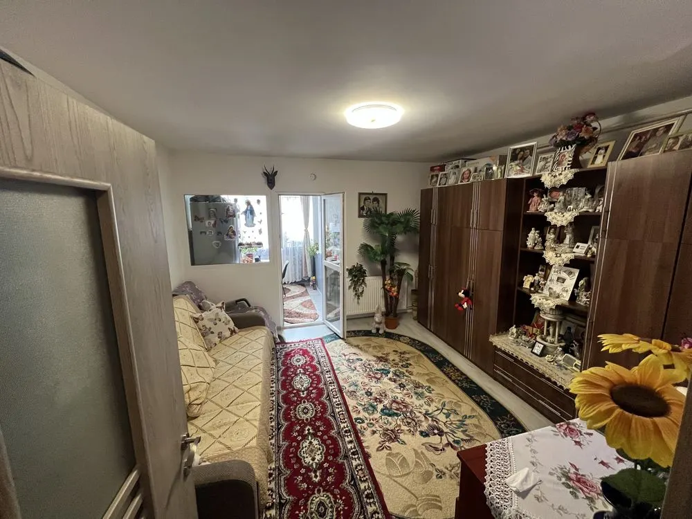 Garsoniera Noua,etajul 1,64000 Euro - foto 1
