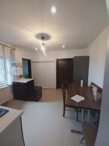 Apartament de vanzare 2 camere Centru Istoric,renovat,mobilat,123000 Euro - foto 4