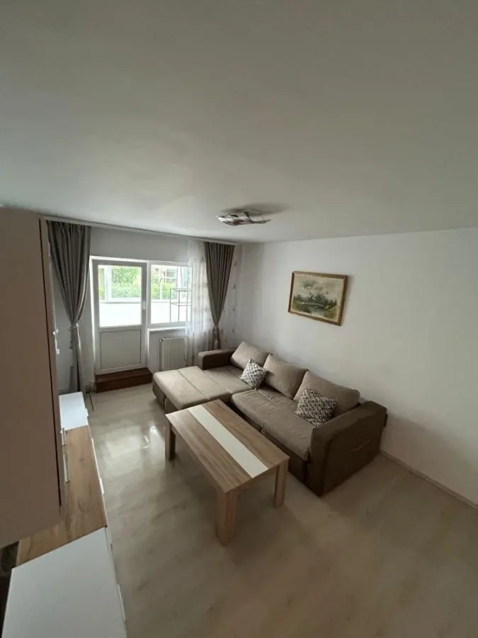 Apartament 2 camere decomandat Centrul Civic , 108000 euro - foto 1