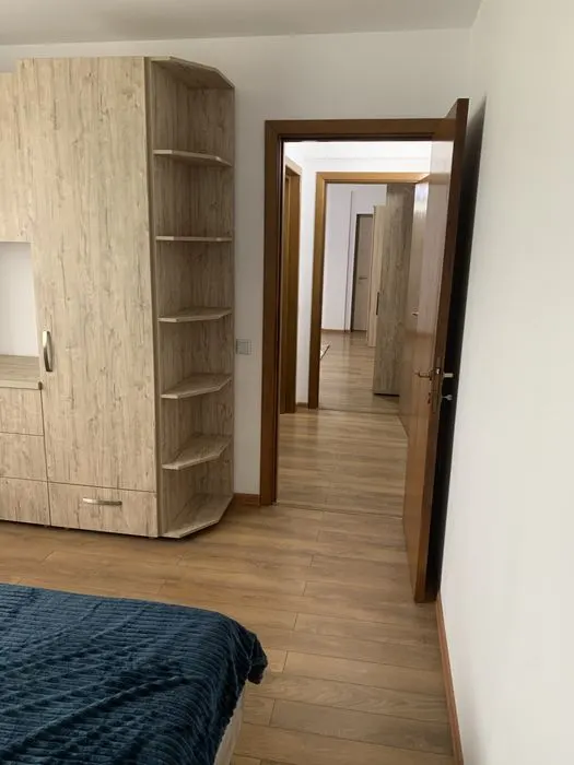 Apartament 2 camere Tractorul , loc parcare ,mobilat-utilat,114000 Euro - foto 4