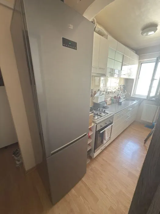 Apartament  2 camere Florilor renovat,76000 Euro - foto 4