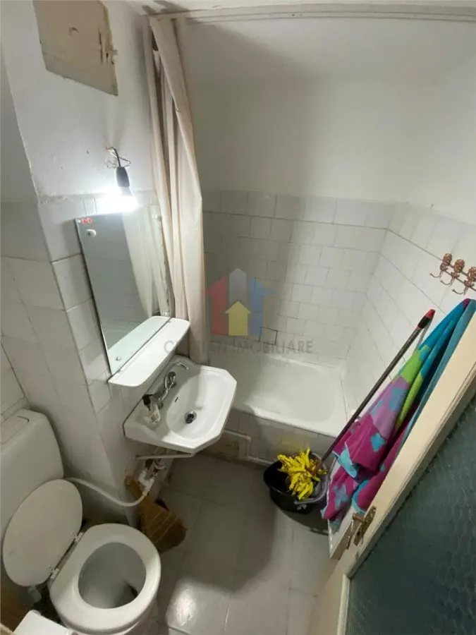 Apartament 2 camere ELEGANT etaj 3 Mobilat si utilat - foto 10