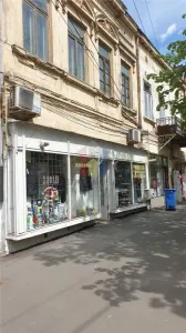 FACETI O OFERTA! Spatiu comercial 107 MP, la parter - Republicii intre Piata Mare si Independentei - Braila