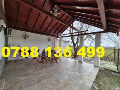 SUPER CASA 3 camere 130mp utili  Lacu Sarat Teren- 252 mp - Lacu Sarat