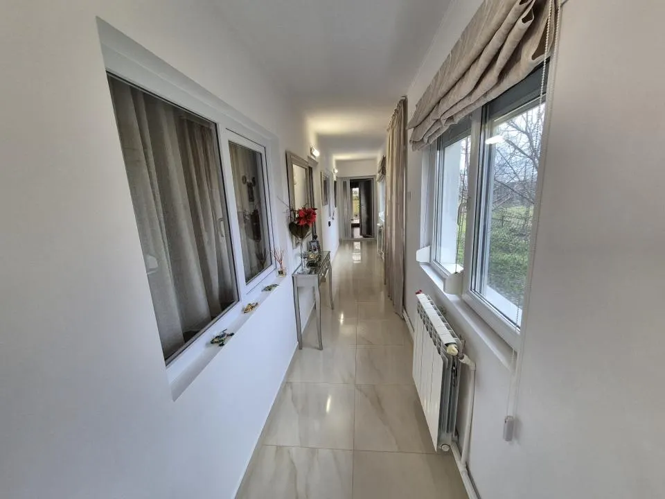 SUPER CASA 3 camere 130mp utili  Lacu Sarat Teren- 252 mp - foto 14