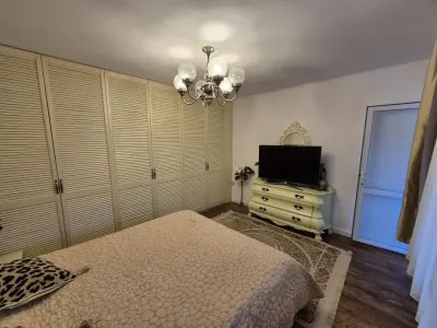 SUPER CASA 3 camere 130mp utili  Lacu Sarat Teren- 252 mp - foto 9