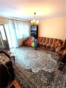 ETAJ  1, Ap 3 camere zona Garii, SPATIOS, 2 vederi, 2 balcoane - foto 4