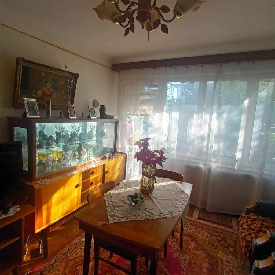 Ap. 2 camere, conf 1, Hristo Botev , et 3 - Braila