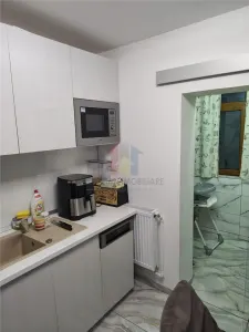 Spatios! 2 camere Finisaje Calitate Superioara, Etaj 3, Buzaului - foto 12