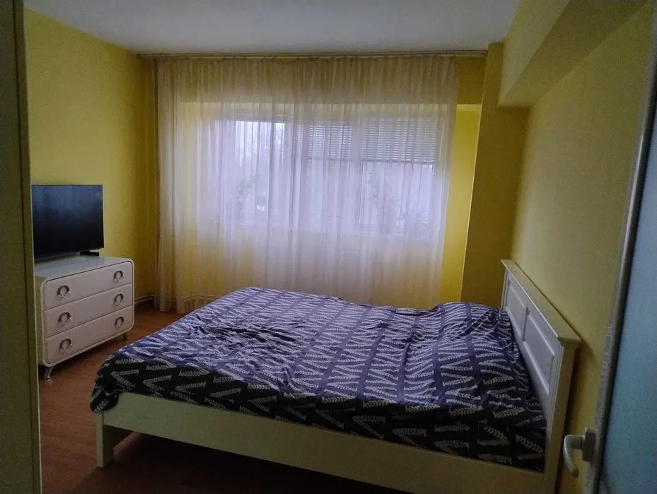 DECOMANDAT! Ap 3 camere, Calarasi IV, ETAJ INTERMEDIAR - foto 6