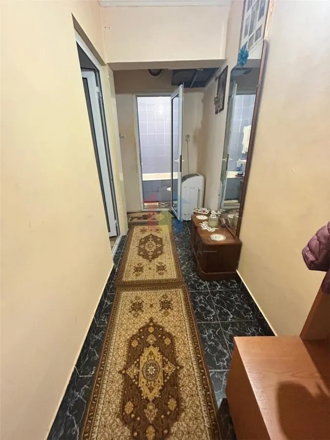 Ap.2 cam, Obor, conf 2, parter cu balcon, mobilat si utilat - foto 2