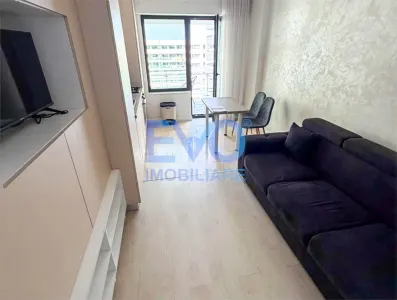 Apartament cu 2 camere, mobilat&utilat, complex Royal Town Copou - Iasi