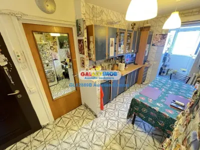 Vanzare apartament 2 camere Baneasa etaj 4/4 - foto 4