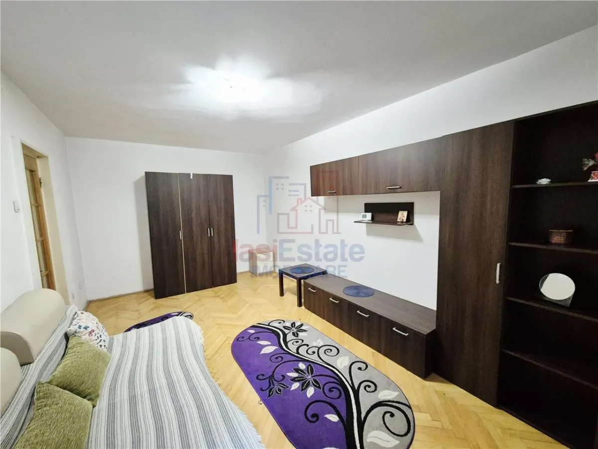 Apartament cu 2 camere, decomandat in Tatarasi la etajul 2 - foto 2