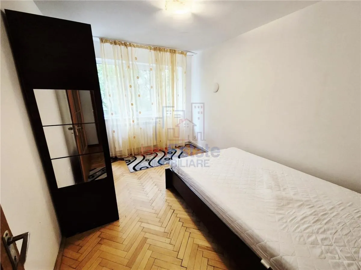 Apartament cu 2 camere, decomandat in Tatarasi la etajul 2 - foto 4