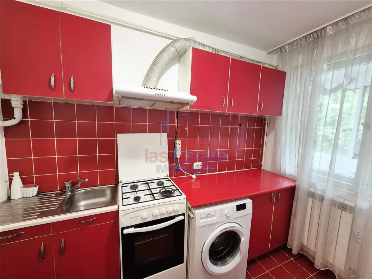 Apartament cu 2 camere, decomandat in Tatarasi la etajul 2 - foto 7